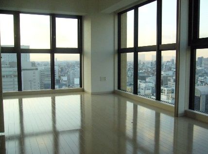 アル グラッド ザタワー 心斎橋